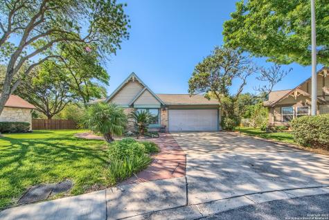 6842 Country Hill San Antonio TX 78240