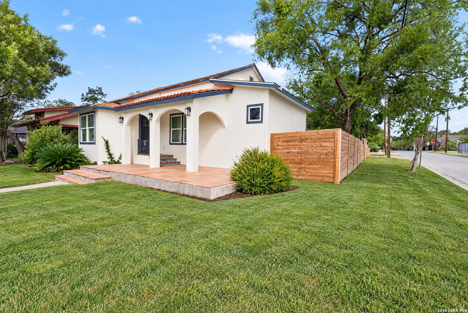 501 W Agarita Avenue San Antonio TX 78212