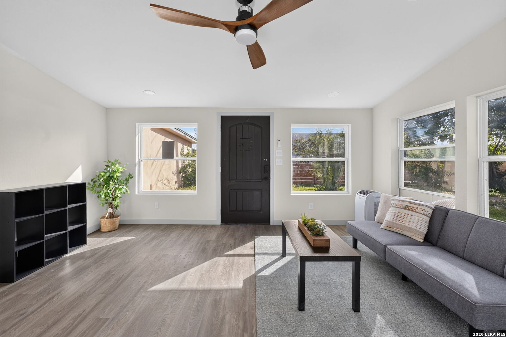 501 W Agarita Avenue San Antonio TX 78212