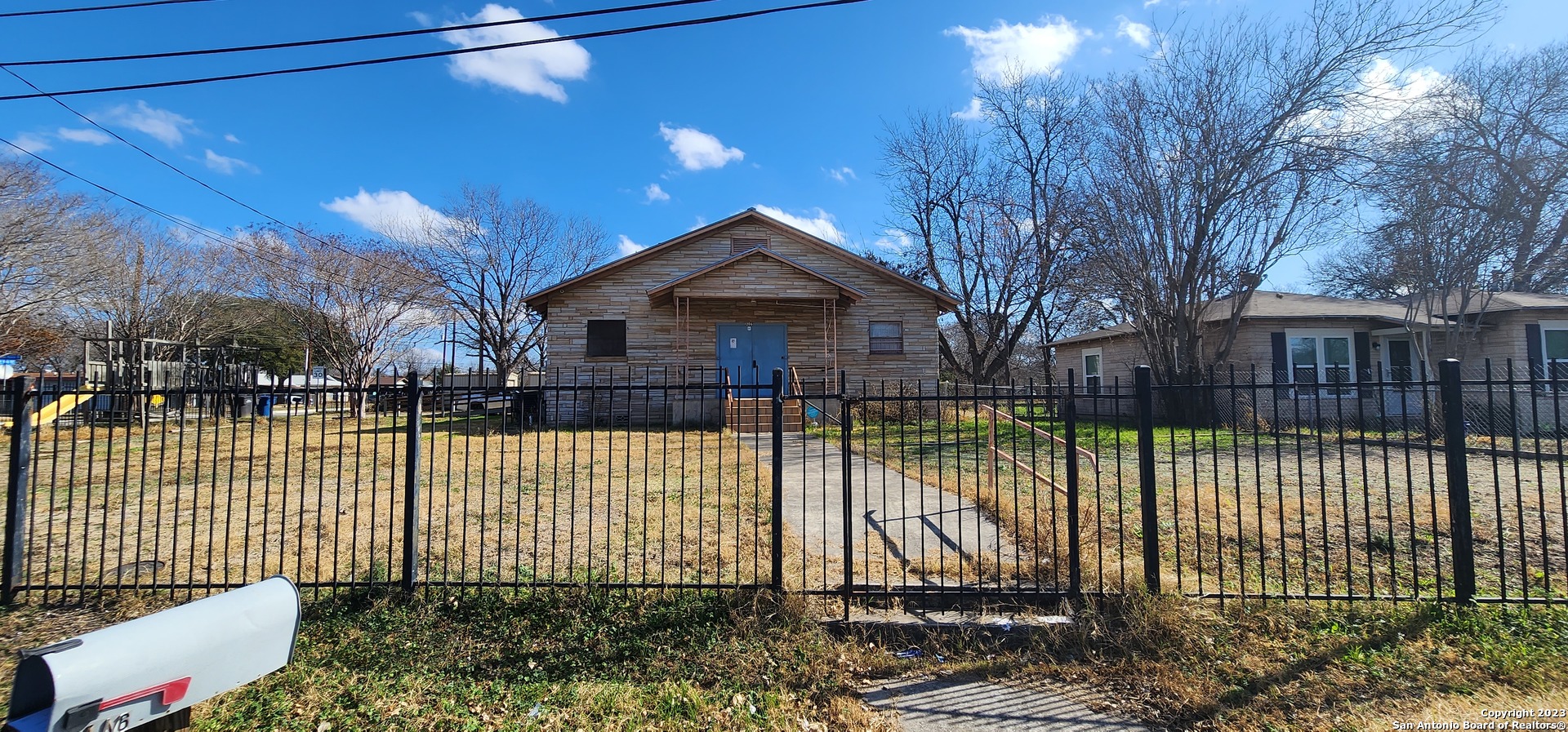 1206 W Hein Road San Antonio TX 78220