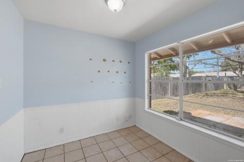 221 Maple Schertz TX 78154