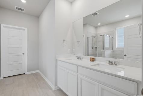 419 Shelton Pass Cibolo TX 78108