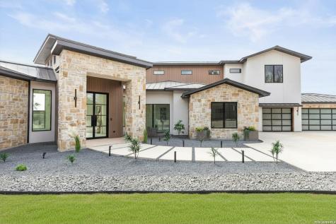 104 S Tower Drive Hill Country Village TX 78232