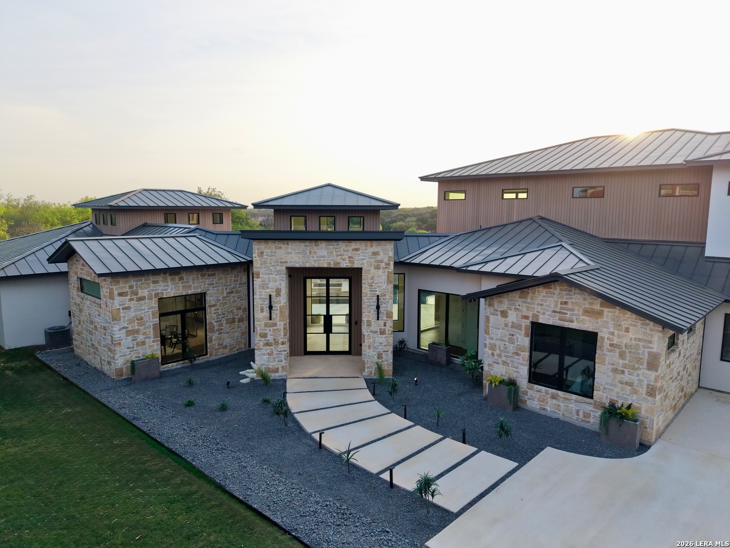 104 S Tower Drive Hill Country Village TX 78232