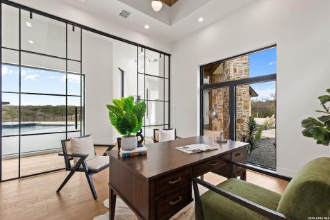 104 S Tower Drive Hill Country Village TX 78232