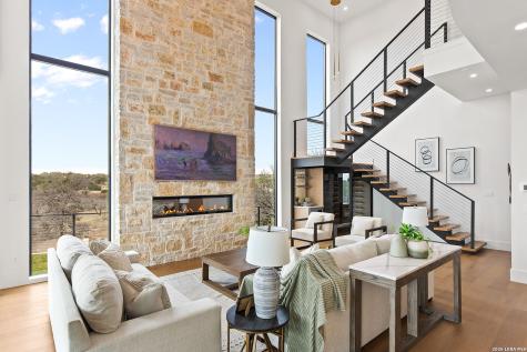 104 S Tower Drive Hill Country Village TX 78232