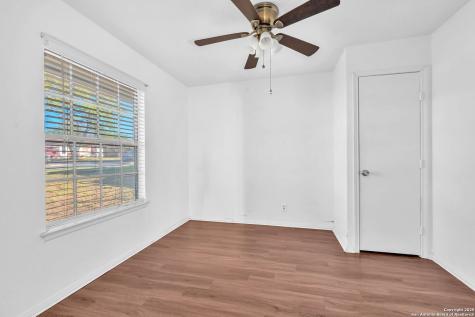 6334 Big Valley San Antonio TX 78242