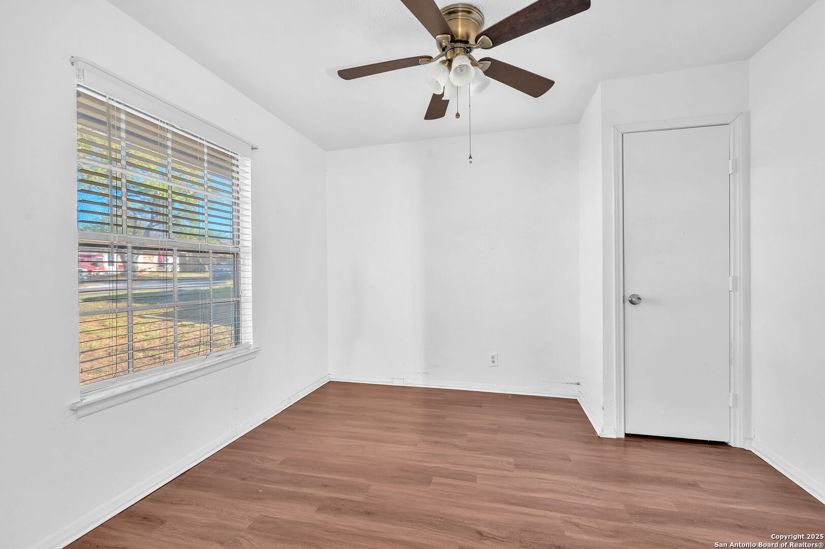 6334 Big Valley San Antonio TX 78242