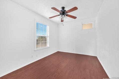 6334 Big Valley San Antonio TX 78242