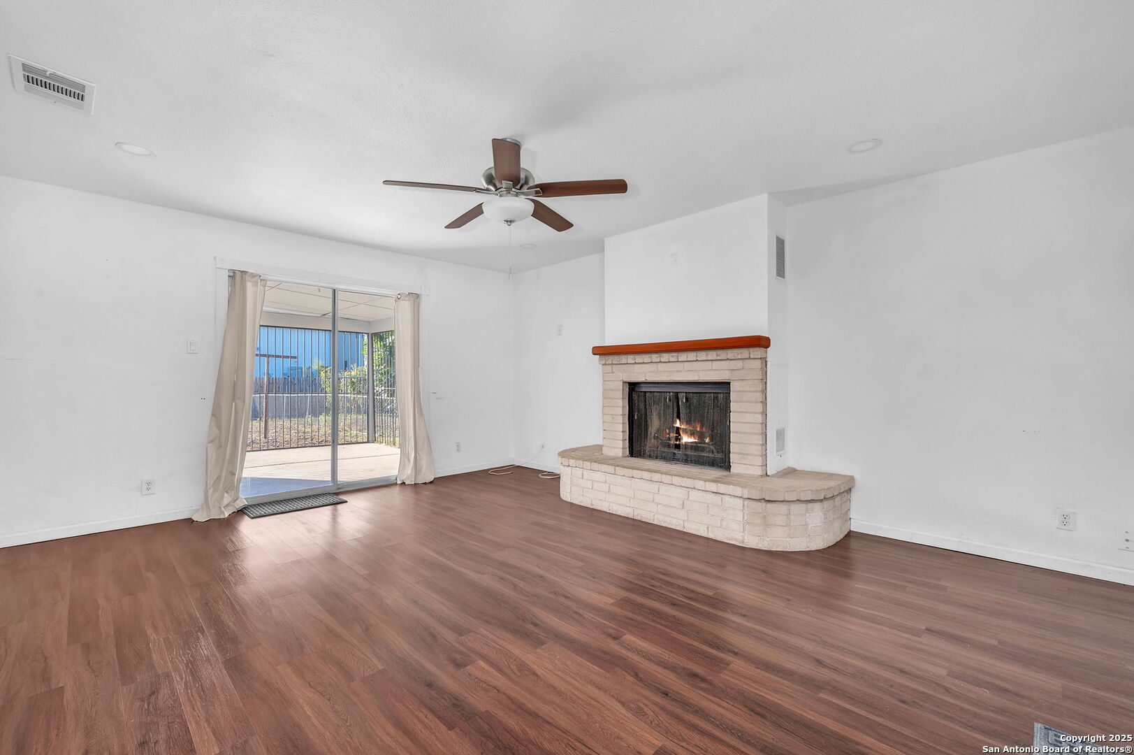 6334 Big Valley San Antonio TX 78242