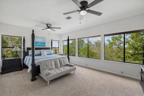 25420 Cove Drive Spicewood TX 78669