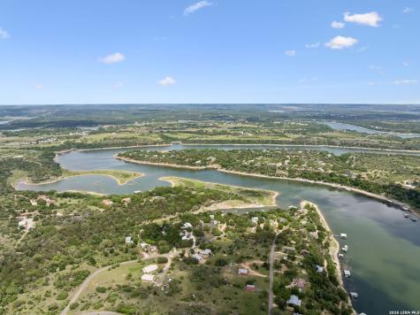 25420 Cove Drive Spicewood TX 78669