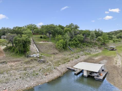 25420 Cove Drive Spicewood TX 78669