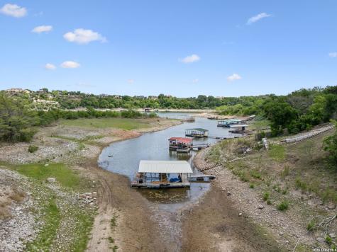 25420 Cove Drive Spicewood TX 78669