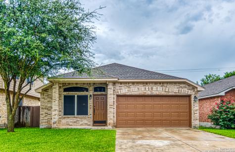 8906 Ritzel Cove San Antonio TX 78250