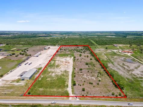 0 Fm 2102 Karnes TX 78118