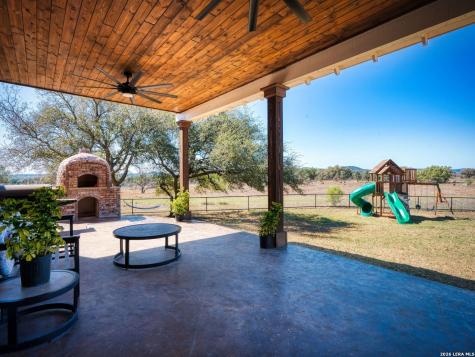 676 Highgate Drive Bandera TX 78003