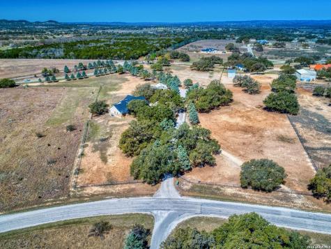 676 Highgate Drive Bandera TX 78003