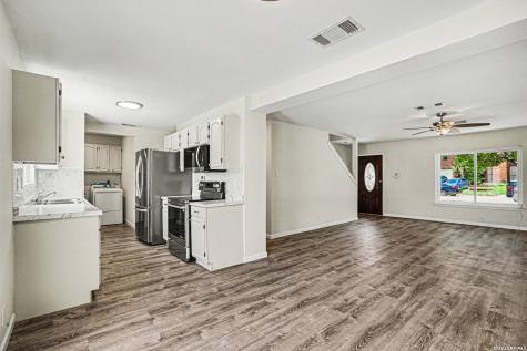 3717 Candlecreek Court San Antonio TX 78244
