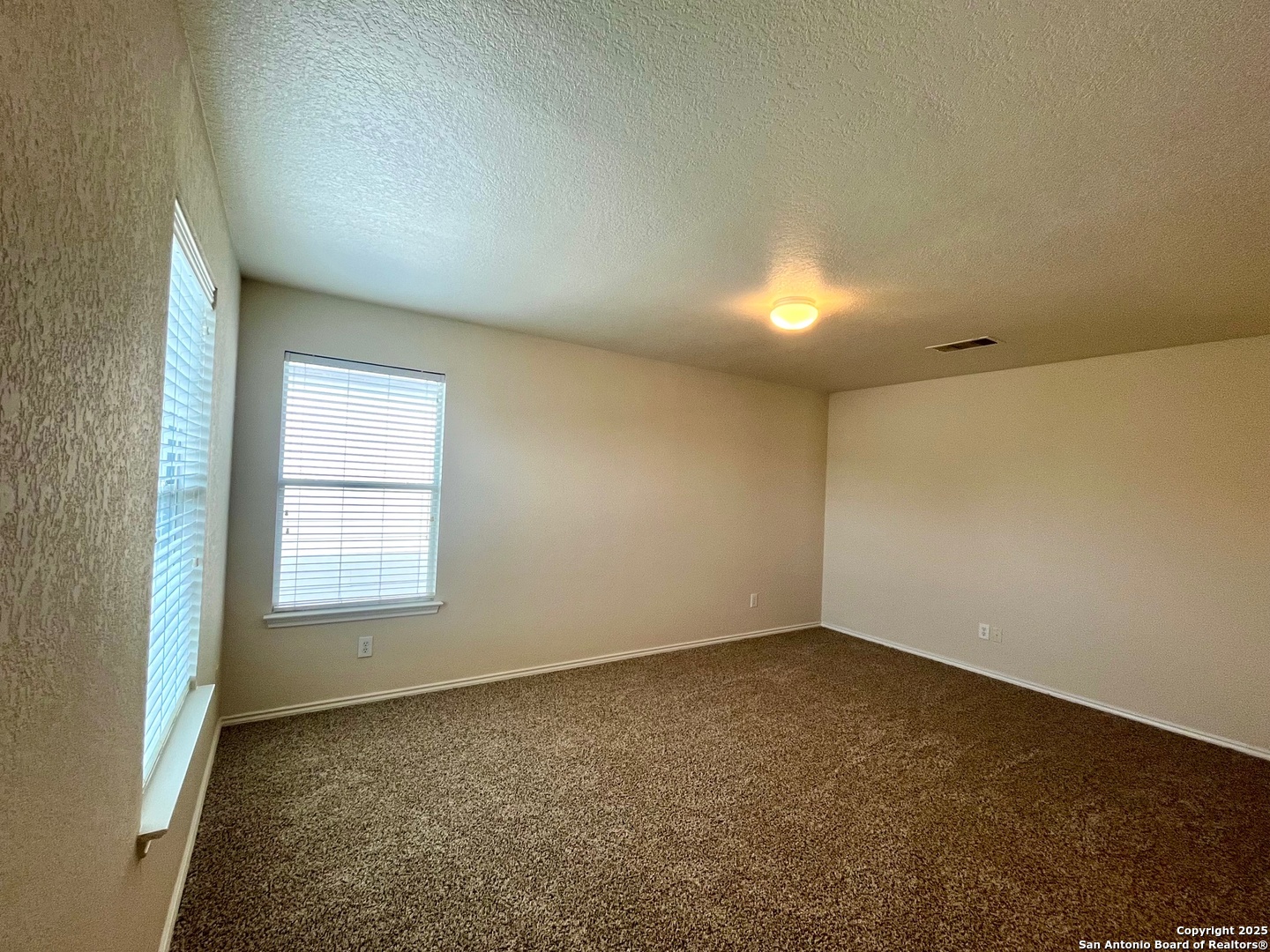 1522 Range Finder San Antonio TX 78245