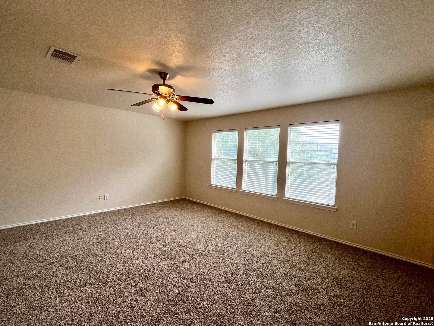 1522 Range Finder San Antonio TX 78245