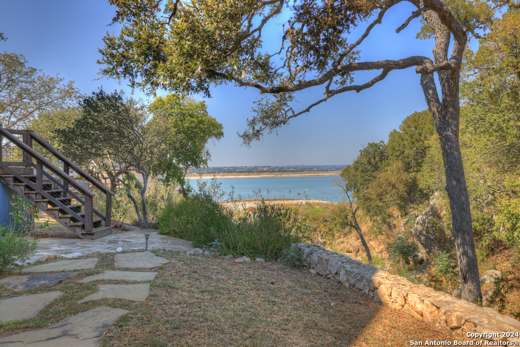 925 & 913 Glenn Drive Canyon Lake TX 78133