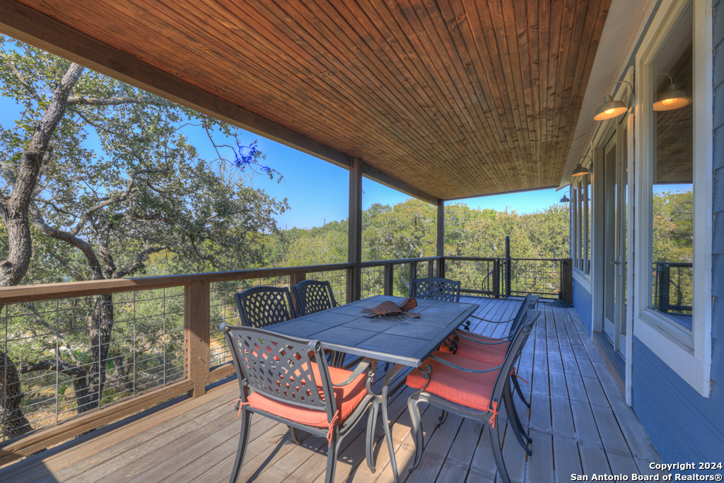 925 & 913 Glenn Drive Canyon Lake TX 78133