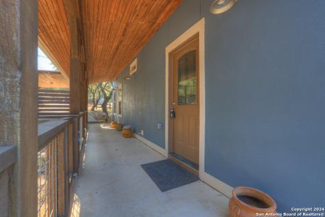 925 & 913 Glenn Drive Canyon Lake TX 78133