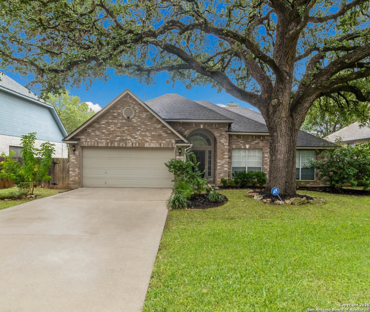 9326 Camino Venado Helotes TX 78023