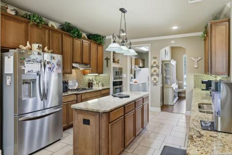 1107 Saddle Horse San Antonio TX 78260
