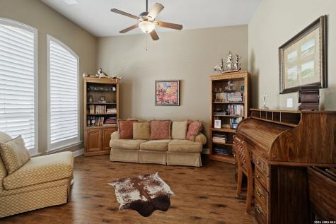 1107 Saddle Horse San Antonio TX 78260