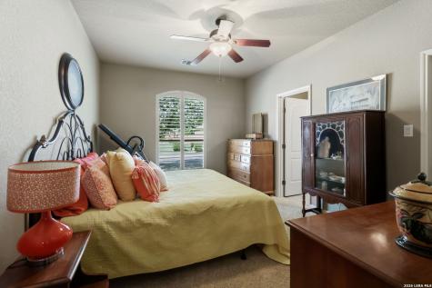 1107 Saddle Horse San Antonio TX 78260