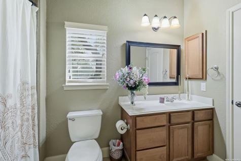 1107 Saddle Horse San Antonio TX 78260