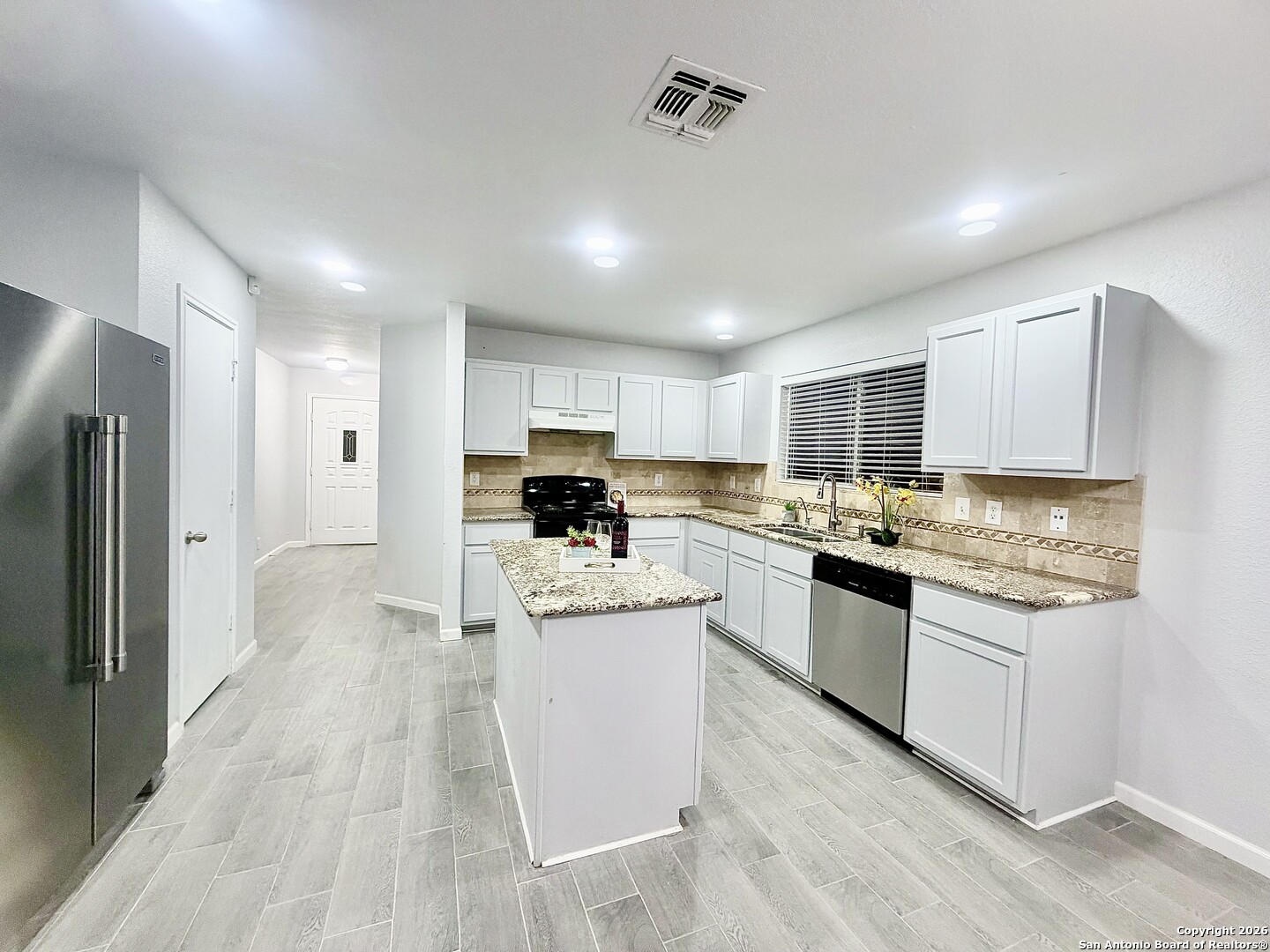 5807 Barton Hollow San Antonio TX 78249
