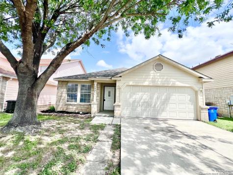 5807 Barton Hollow San Antonio TX 78249
