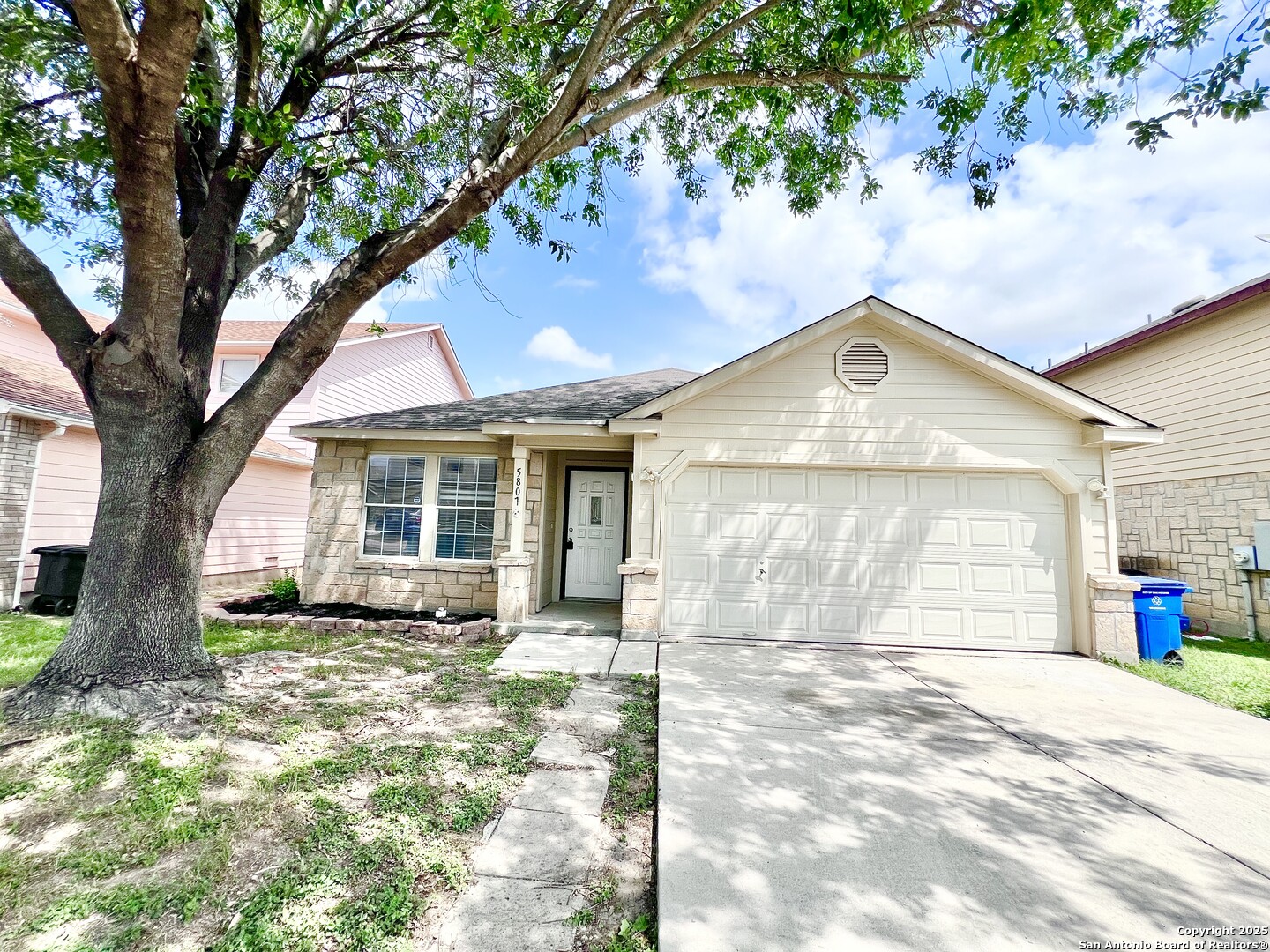 5807 Barton Hollow San Antonio TX 78249