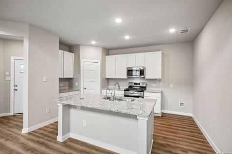 5934 Willow Point San Antonio TX 78219