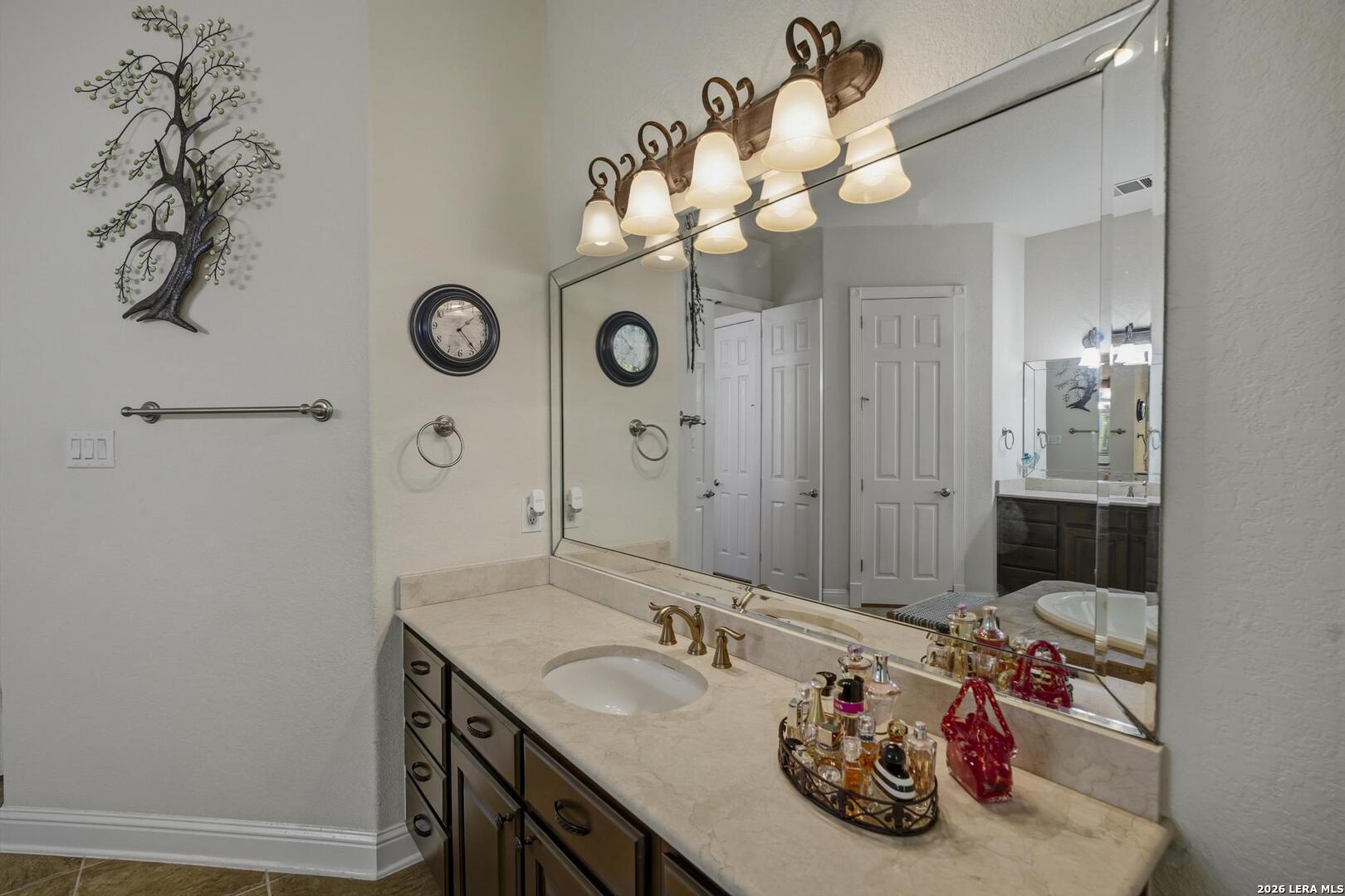 18214 Branson Falls San Antonio TX 78255