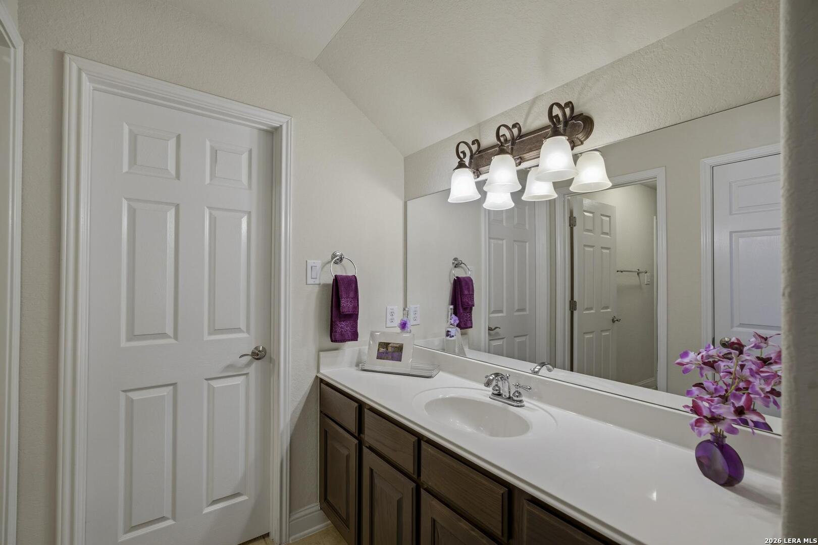 18214 Branson Falls San Antonio TX 78255