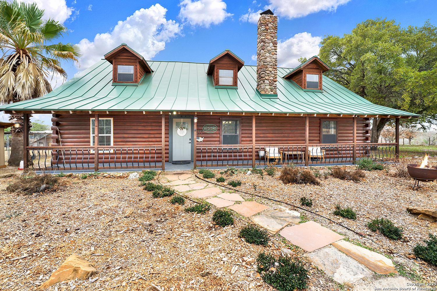 227 Eagle Ridge Drive Floresville TX 78114