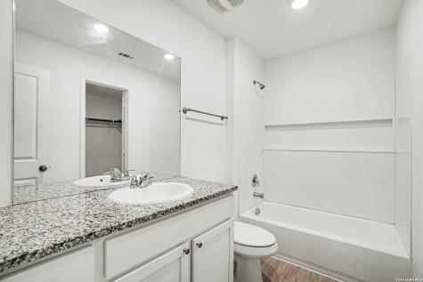 13959 Bull Cove San Antonio TX 78252