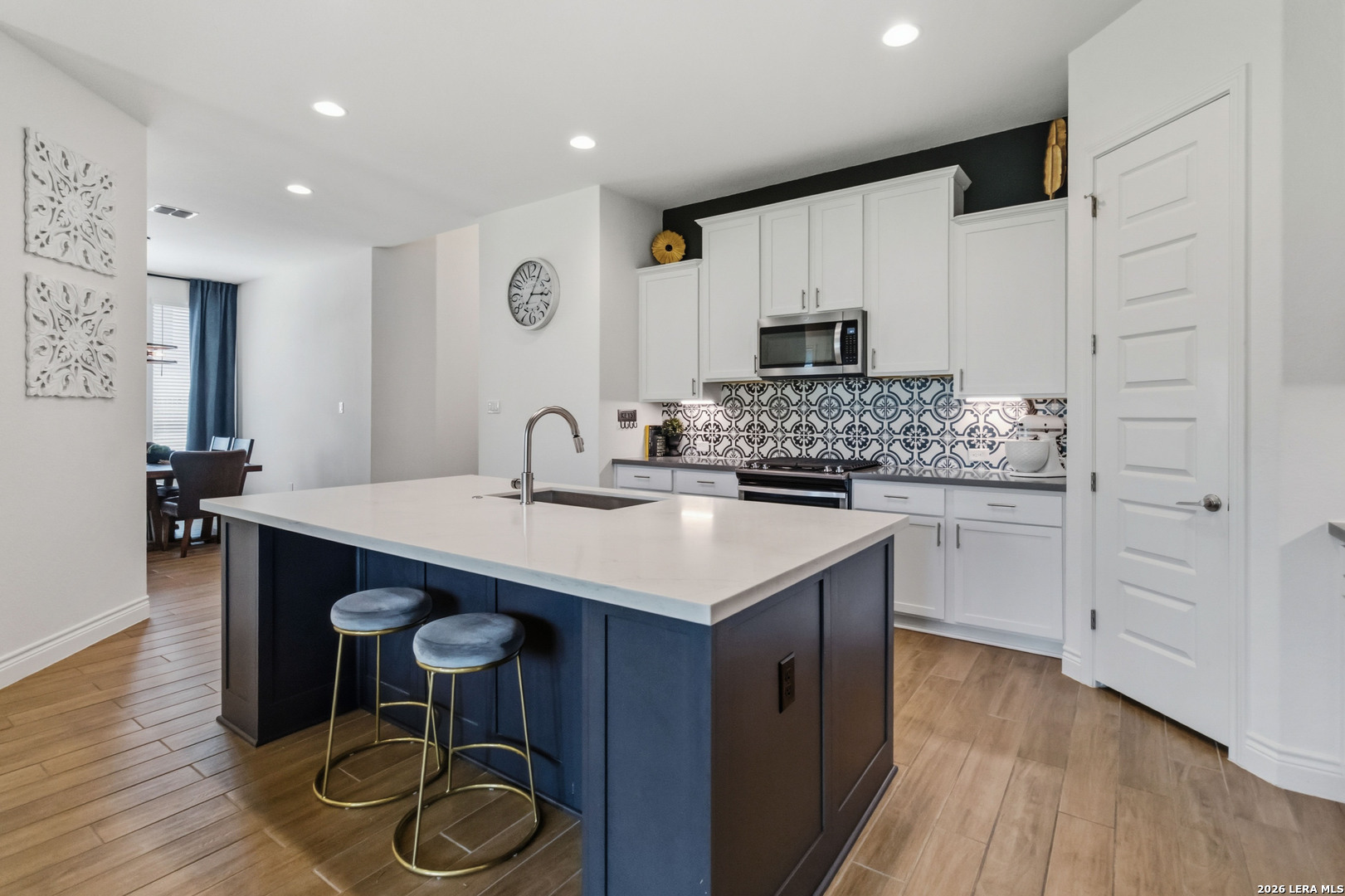 1172 Cadogan Squire San Antonio TX 78260