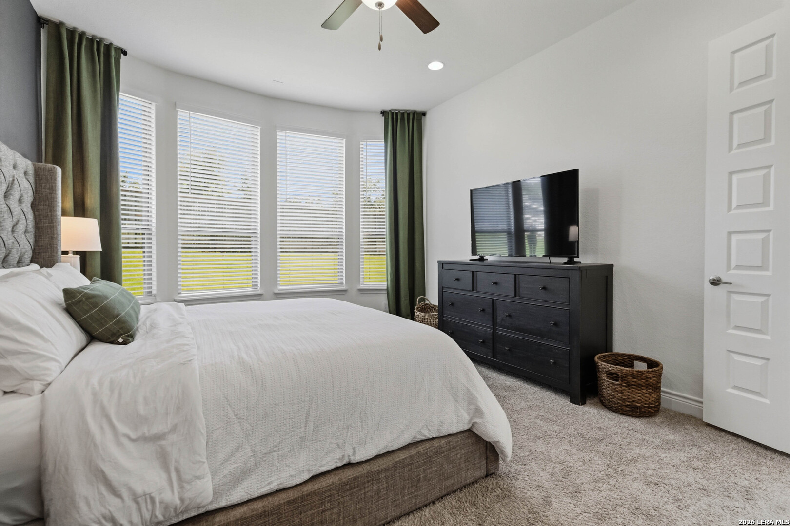 1172 Cadogan Squire San Antonio TX 78260
