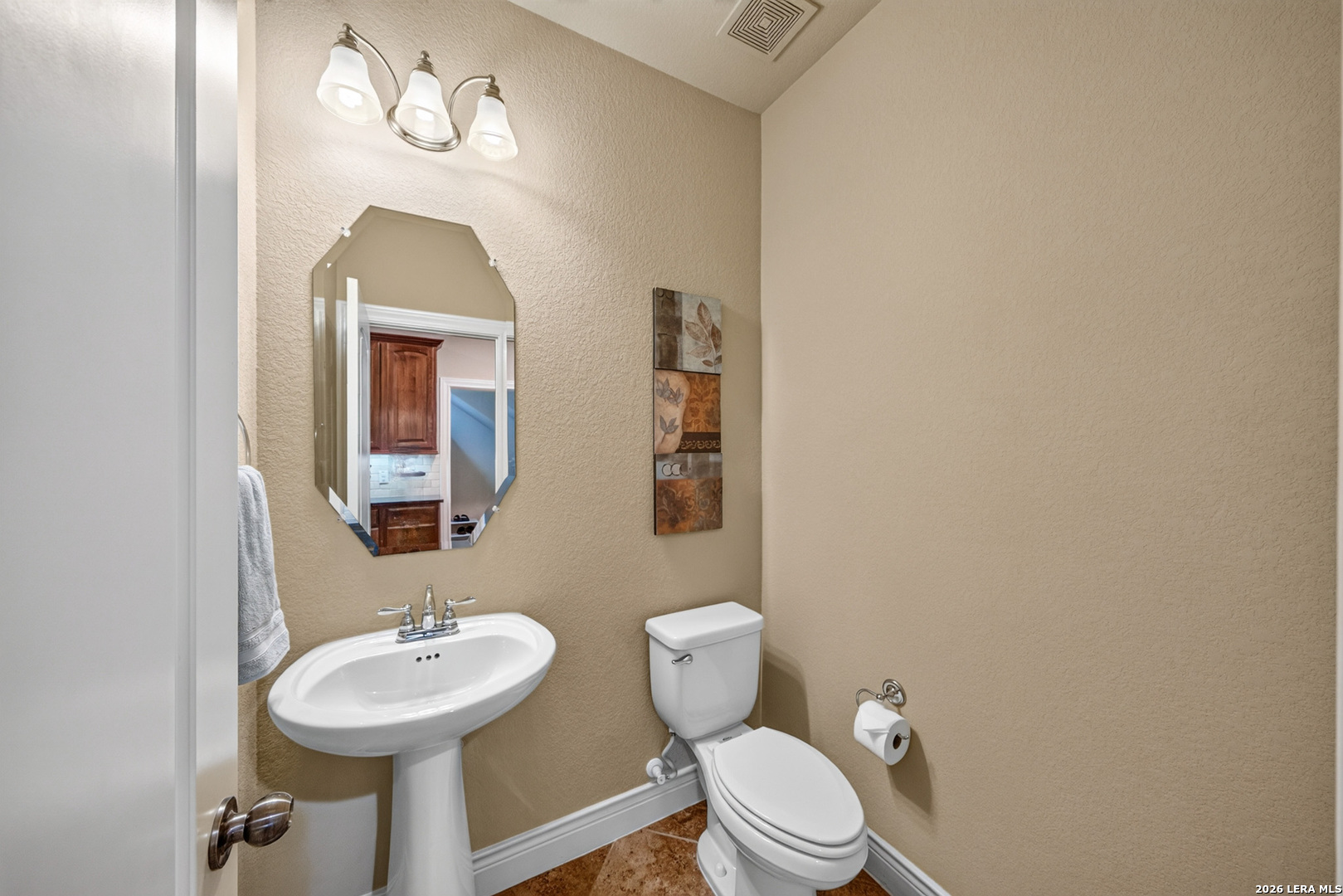 8931 Cimarron Route San Antonio TX 78255