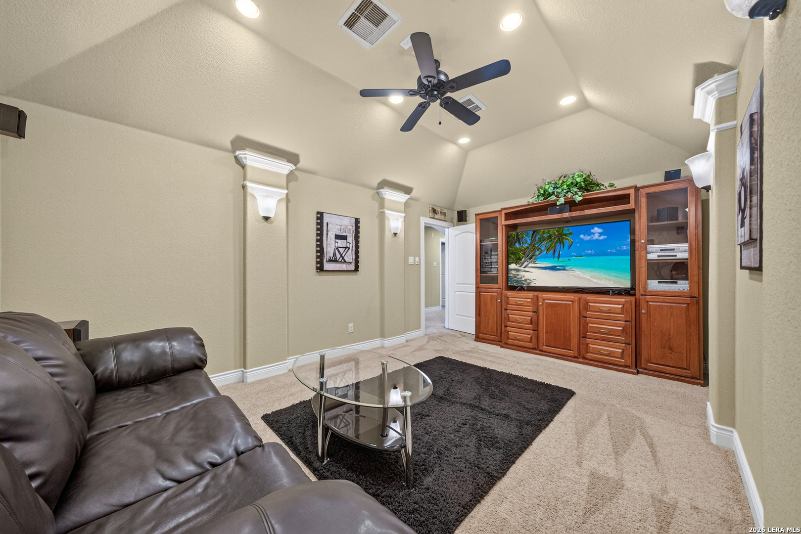 8931 Cimarron Route San Antonio TX 78255