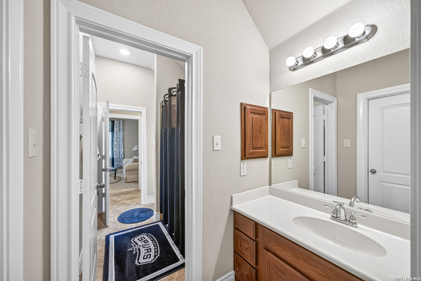 8931 Cimarron Route San Antonio TX 78255