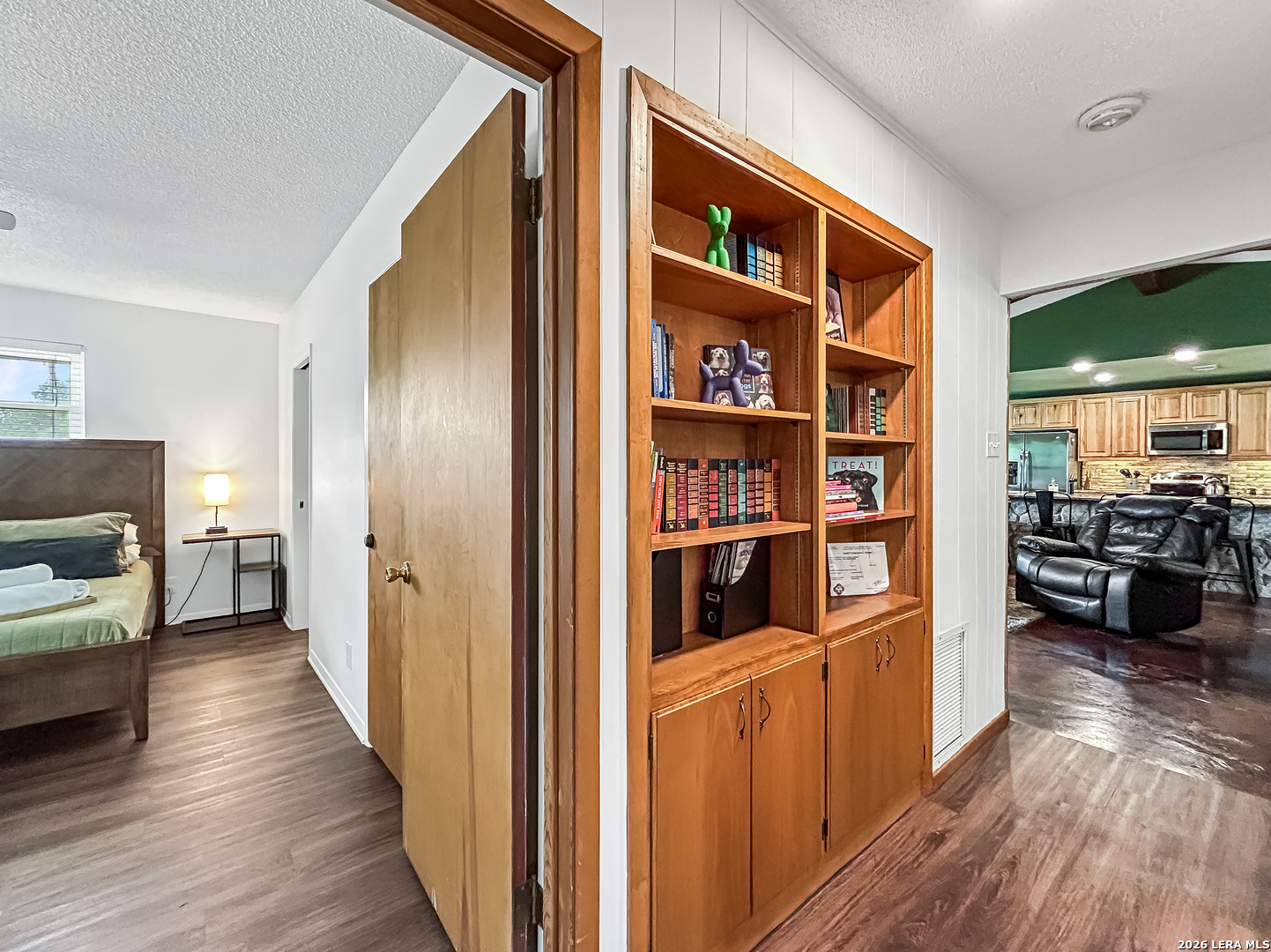 1826 Summerwood Drive San Antonio TX 78232