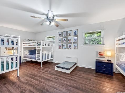 1826 Summerwood Drive San Antonio TX 78232