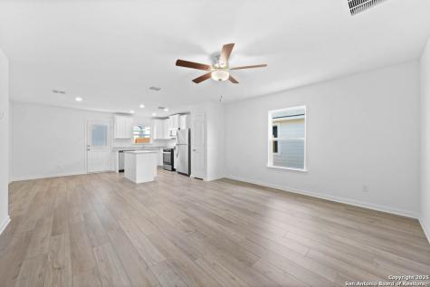 3523 Georgia Trace San Antonio TX 78109