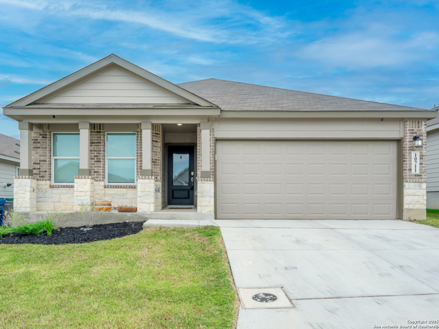 10711 Hernando Converse TX 78109